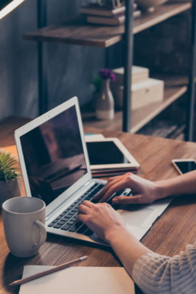 4 Strategies to Effectively Guide Remote Workers Teletrabajo, la alternativa para avanzar en esta crisis.